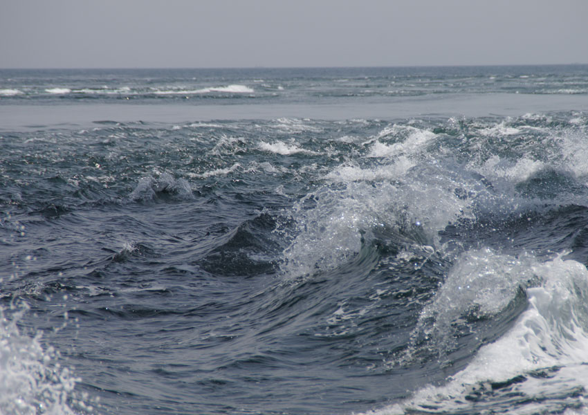 oceans-choppy-waters